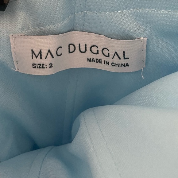 Mac Duggal Blue Feathered Strapless Tulle Fit and Flare Dress size 2 - Picture 3 of 4